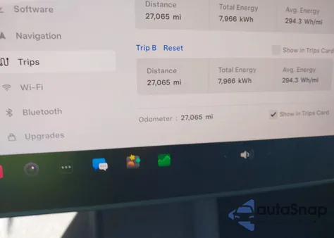 2023 Tesla Model Y Awd/Long Range Dual Motor All-Wheel Drive из США, поврежденный, VIN 7SAYGDEE4PA202135